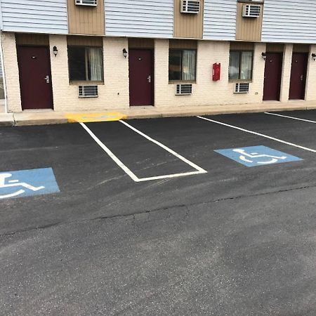 Value Inn Harrisburg-York Valley Green Eksteriør bilde