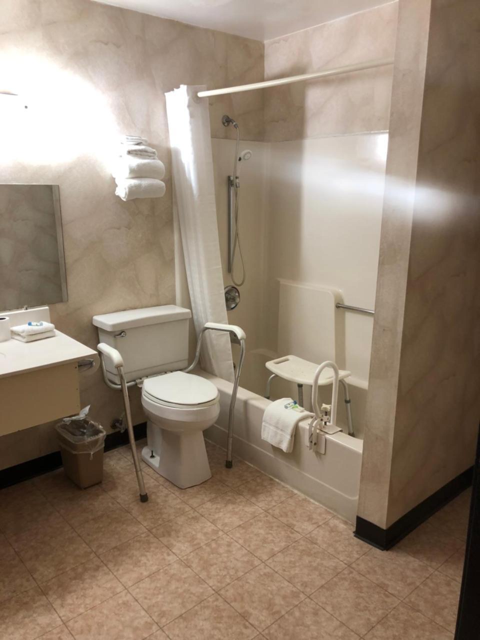 Value Inn Harrisburg-York Valley Green Eksteriør bilde